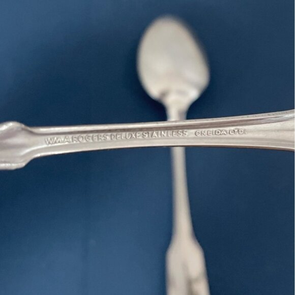 Wm Rogers Oneida Gloria Montclair Dinner Spoons Teaspoon Set 2 Deluxe Stainless - Picture 4 of 6
